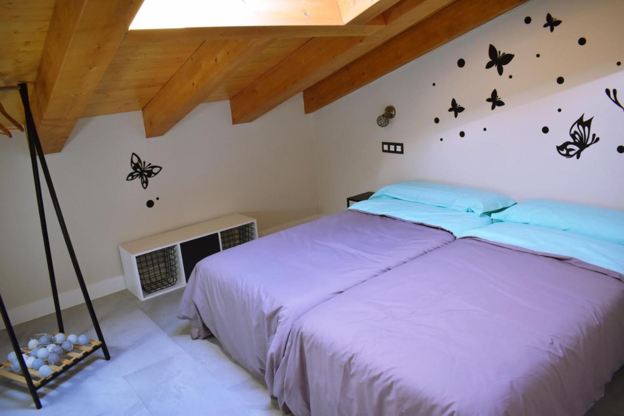Albergue Hosting Duero Pesquera de Duero Exteriör bild